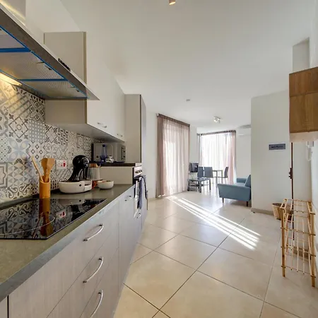 New By Sf Homes - Close To The *