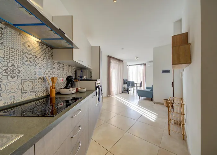 New By Sf Homes - Close To The *